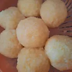 Shakira *