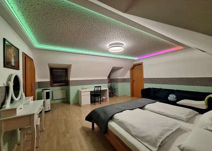 Shakira * Zissersdorf